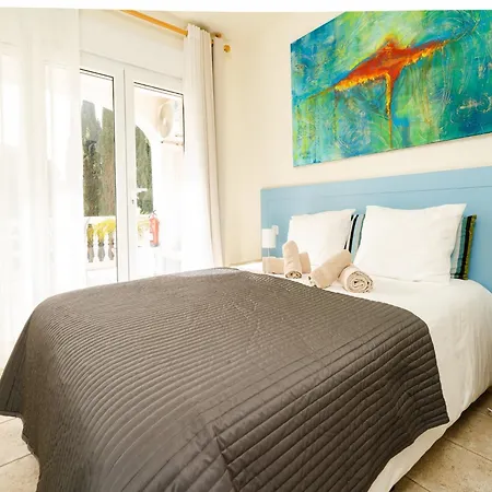 In With Private Pool And 빌라