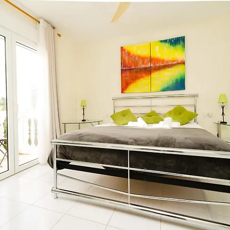 In With Private Pool And Marbella