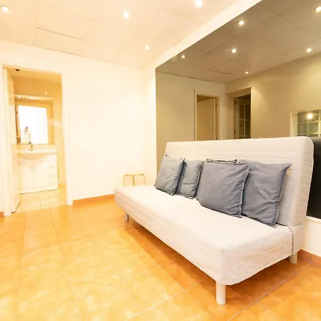 In With Private Pool And