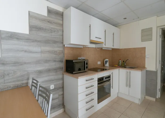 فيلة In With Private Pool And ماربيا