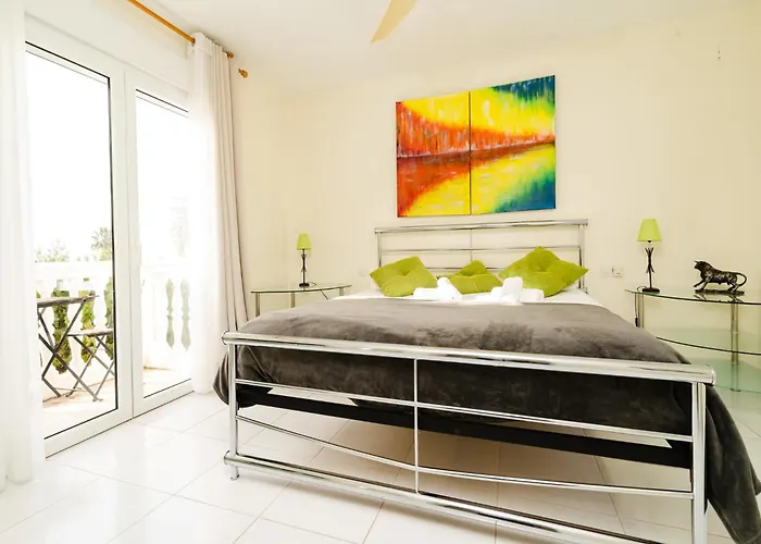 In With Private Pool And Marbella