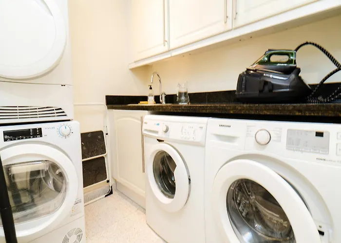 In With Private Pool And