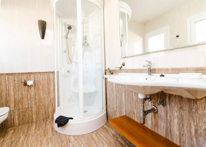 Βίλα In With Private Pool And *