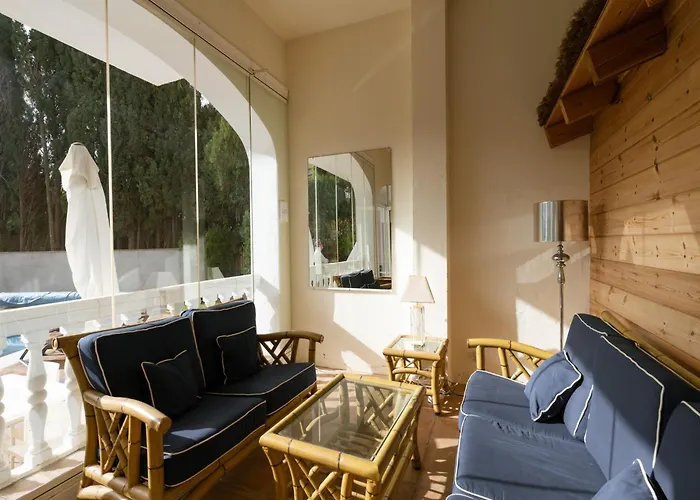 In With Private Pool And Willa Marbella