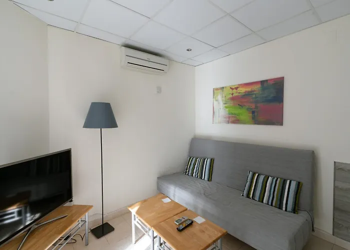 In With Private Pool And Marbella