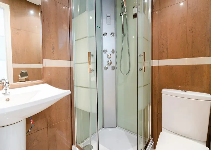 In With Private Pool And Βίλα *