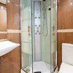 In With Private Pool And Villa *